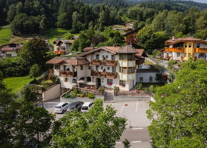 Chalet Campiglio Imperiale Garnì Madonna