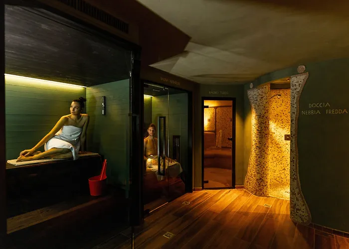 Alpen Suite Hotel Madonna